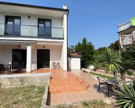 Villa Holiday *