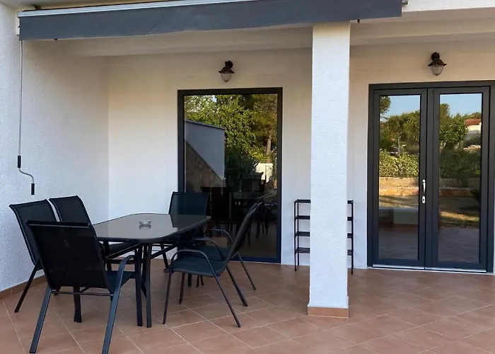 Villa Holiday Banjole